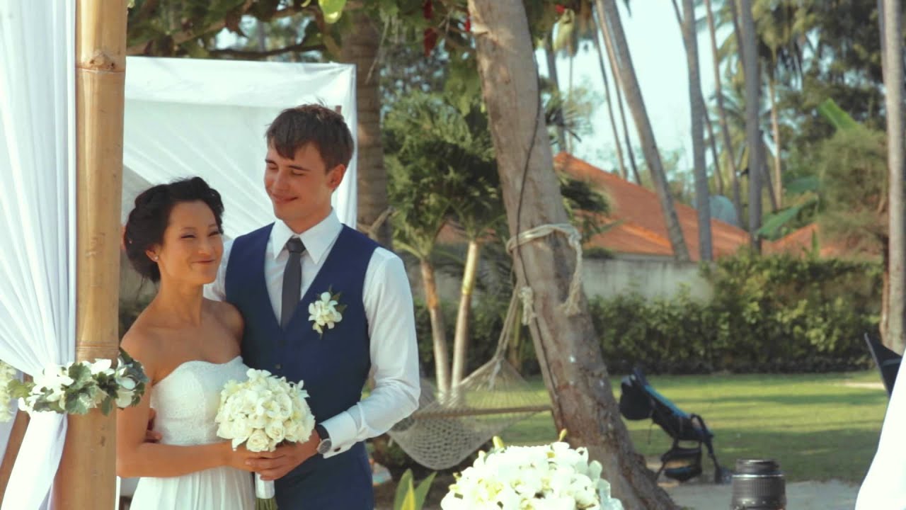Cérémonie de mariage sur la plage pour M&V | Thaïlande