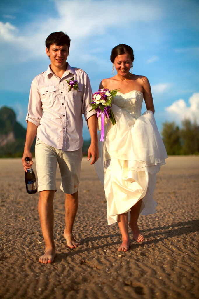The islands of Koh Kood and Koh Mak are some of the most picturesque places in Thailand. Here, an atmosphere of privacy, peace and natural beauty reigns. Azure waters, white sand beaches, dense mangrove forests and majestic waterfalls create ideal conditions for a professional photo shoot.