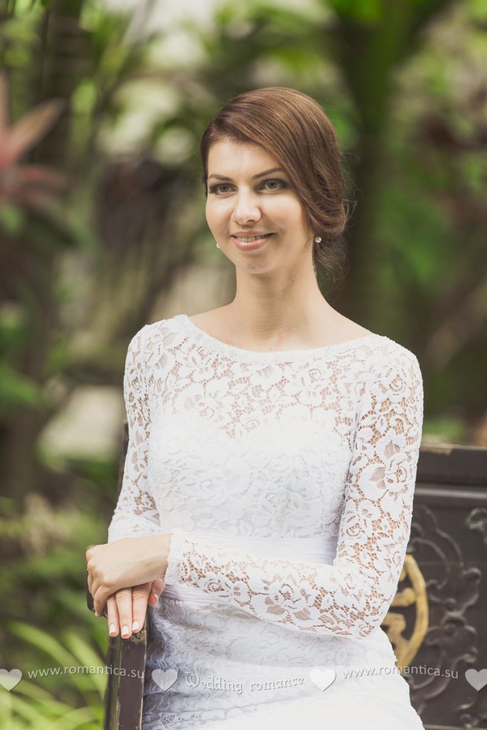 The islands of Koh Kood and Koh Mak are some of the most picturesque places in Thailand. Here, an atmosphere of privacy, peace and natural beauty reigns. Azure waters, white sand beaches, dense mangrove forests and majestic waterfalls create ideal conditions for a professional photo shoot.