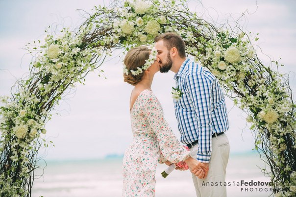 Примеры оформления церемонии: цветочные арки и шатры Организатор свадеб и праздников в Таиланде. Хуахин острова Самуи и Чанг и другие 2